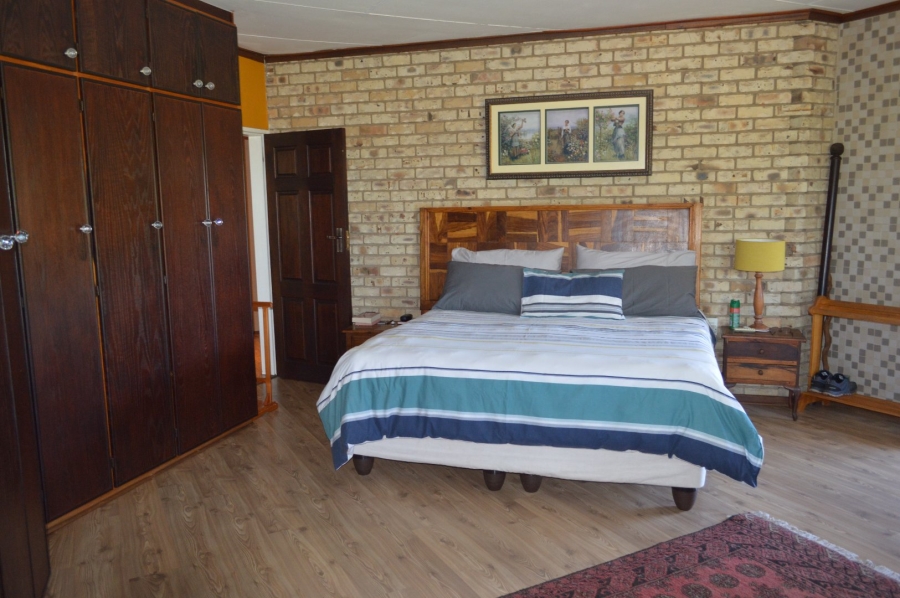 4 Bedroom Property for Sale in Doringkruin North West